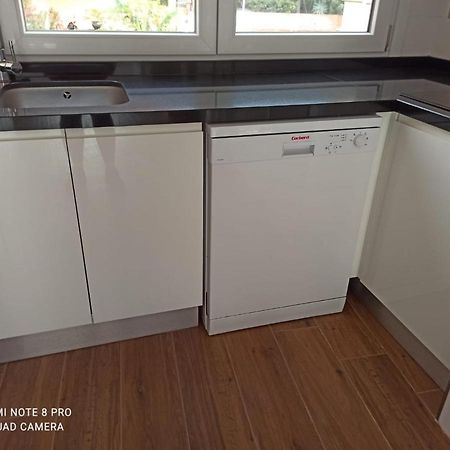 Beautiful Apartment In Third Line Beach Boliches Fuengirola Bagian luar foto
